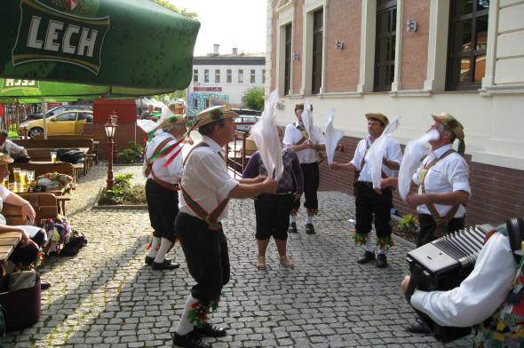 Wessex Morris Men dancing in Chojna (pronounced hoyna)